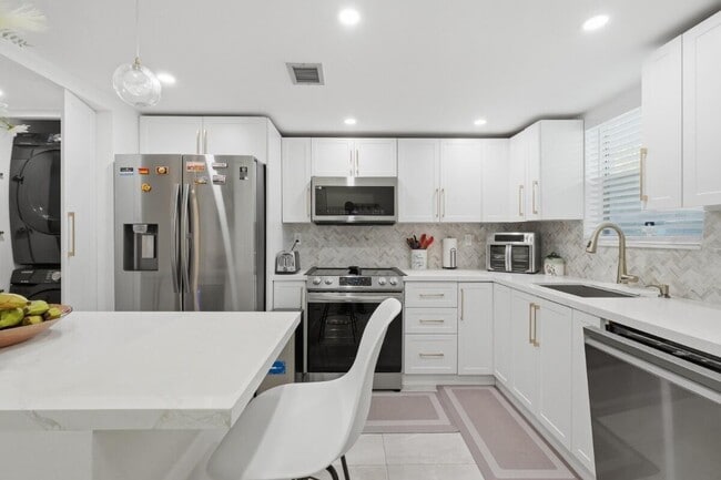 Photo - 6100 NW 44th St Unit 104