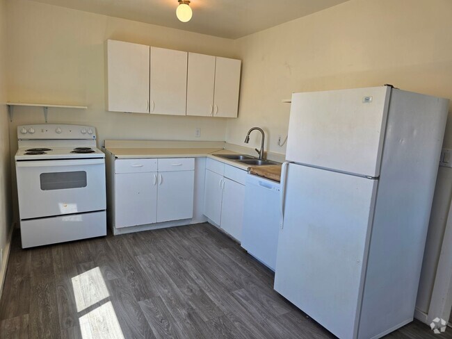 Building Photo - 410 Unit 410-1 Rental