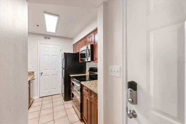 Photo - 1000 W Horatio St Unit 215