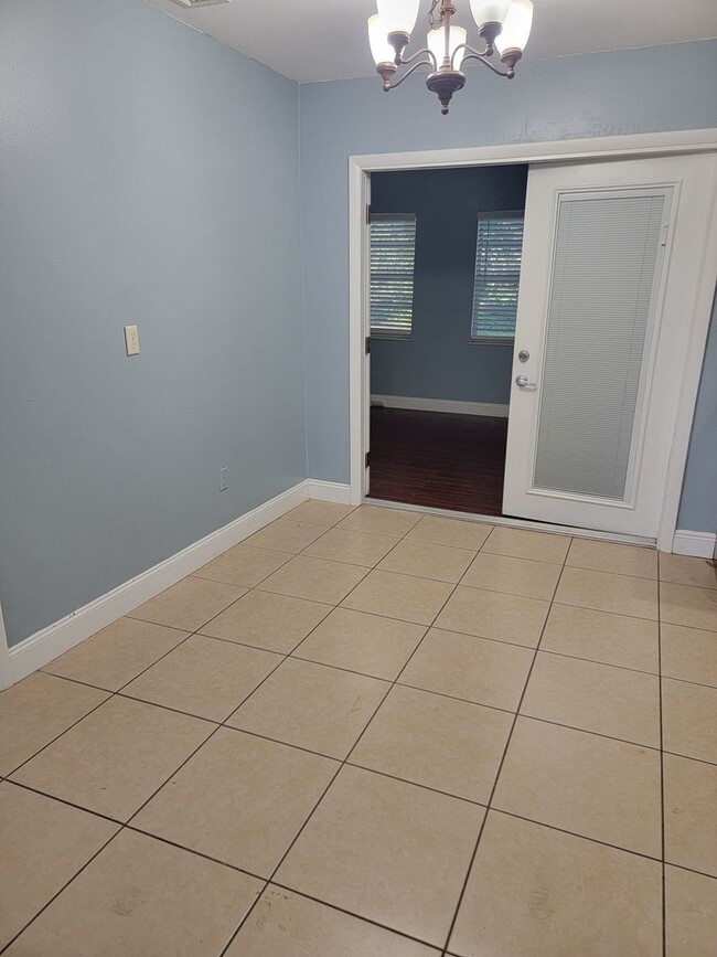 Photo - Gorgeous 3/2/1 Near Downtown Inverness!!!