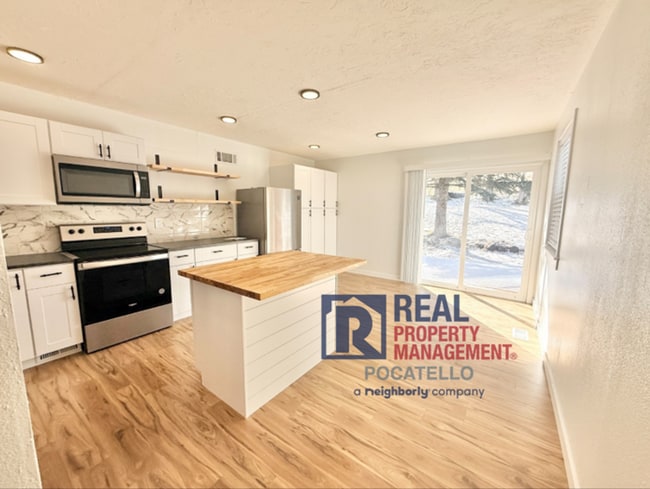 Photo - 2377 Gail Dr. Unit 2375 Gail Dr.