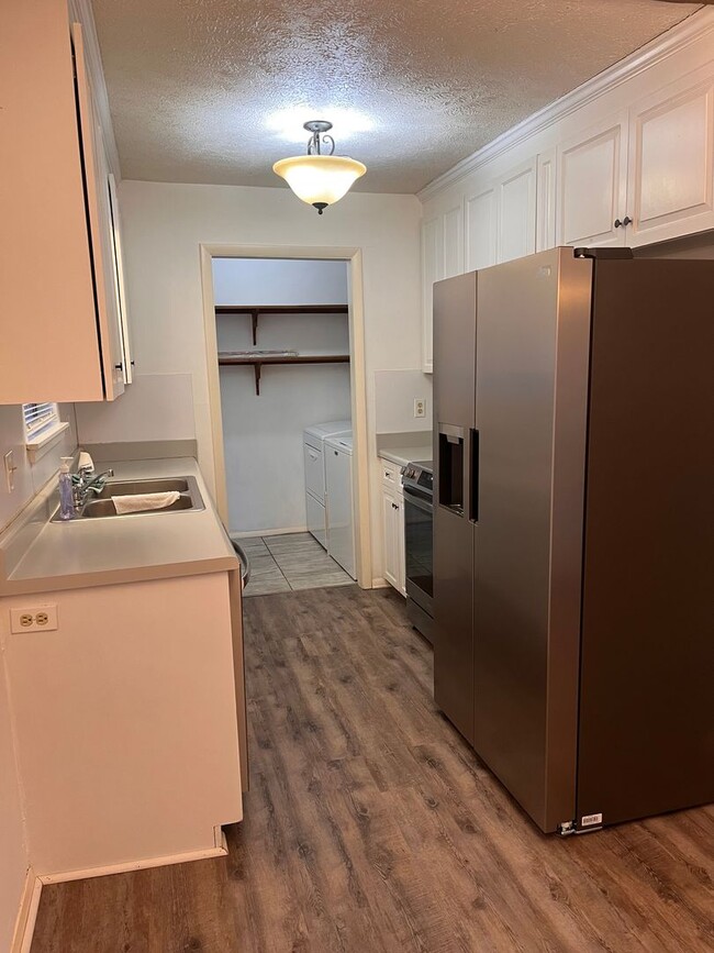 Photo - 3 bedroom, 2 bath bungalow on huge lot. Co...