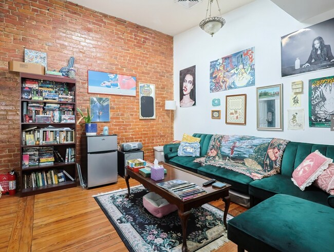 Photo - 35 Adamson St Condo Unit 3