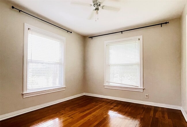 Photo - 1502 Elmen St Unit 4