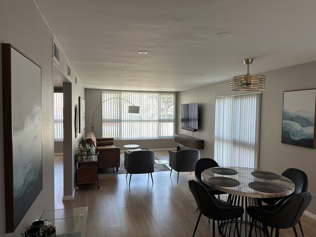 Living Room - 500 Evergreen St Rental