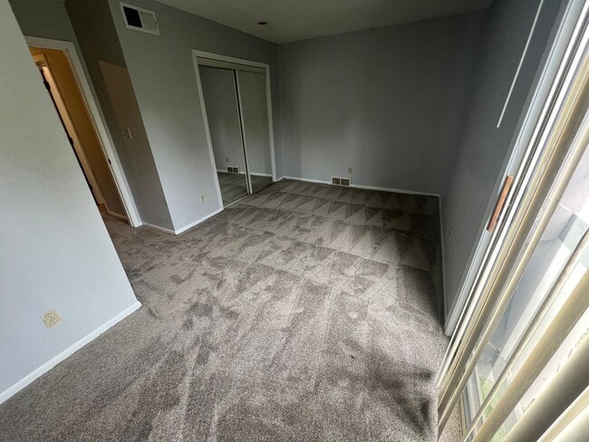 Photo - Charming 2bd  1.5ba home in South KC