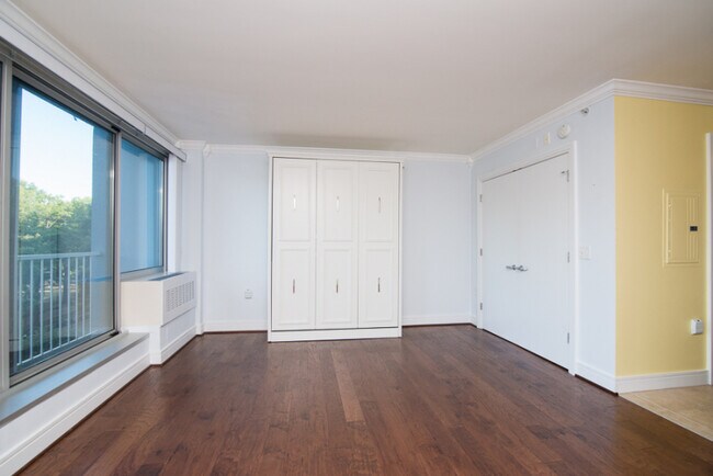 Photo - 800 4th St SW Unit S406