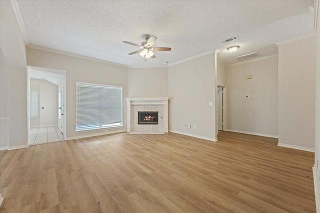 Photo - 11900 Port Rd