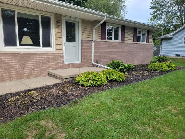 2901 Darby Ct
