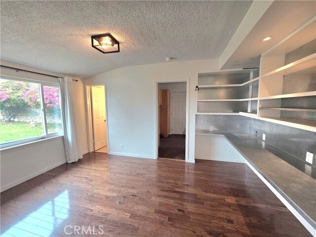 Photo - 896 Altura Way