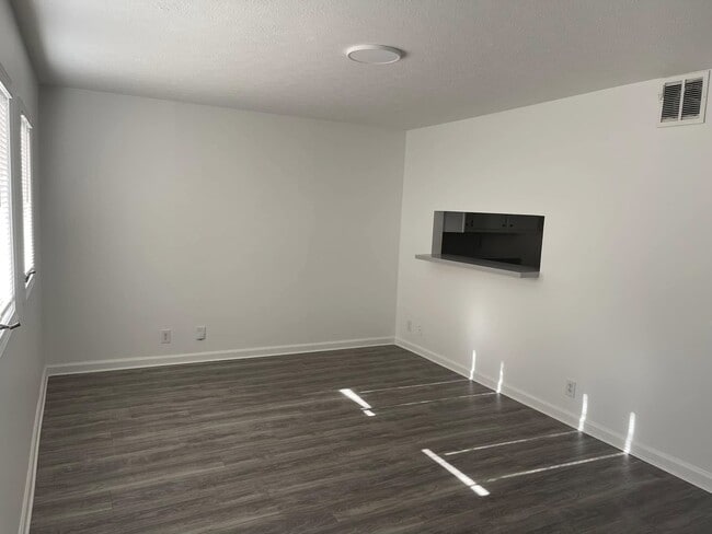 Photo - 4809 St Leo Pl