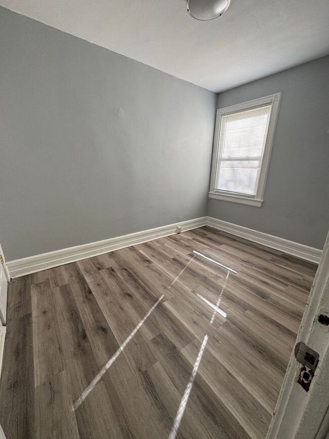 Photo - 301-303 Dover St Unit 2