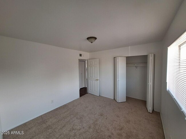Photo - 2029 N Hunt Cir Unit 202