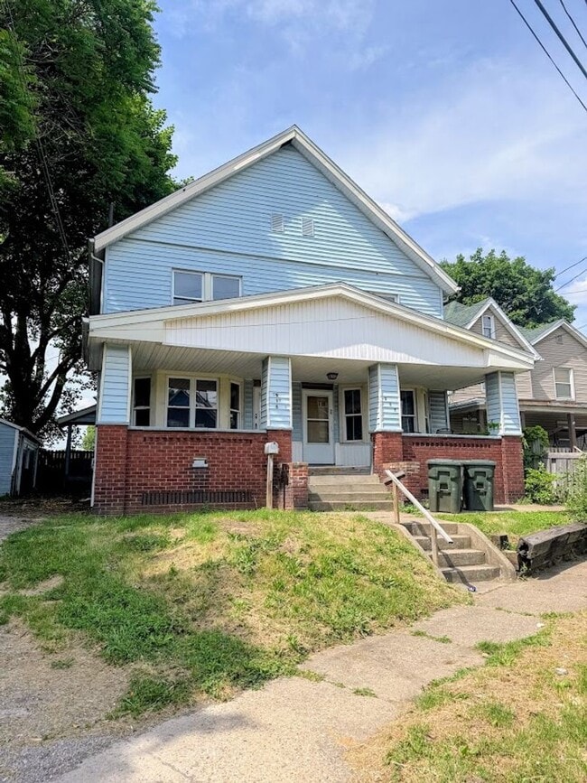 Building Photo - Highland Rd NE Unit 915 Highland Rd NE