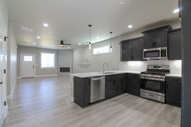 Photo - 731 Rio Vista Loop