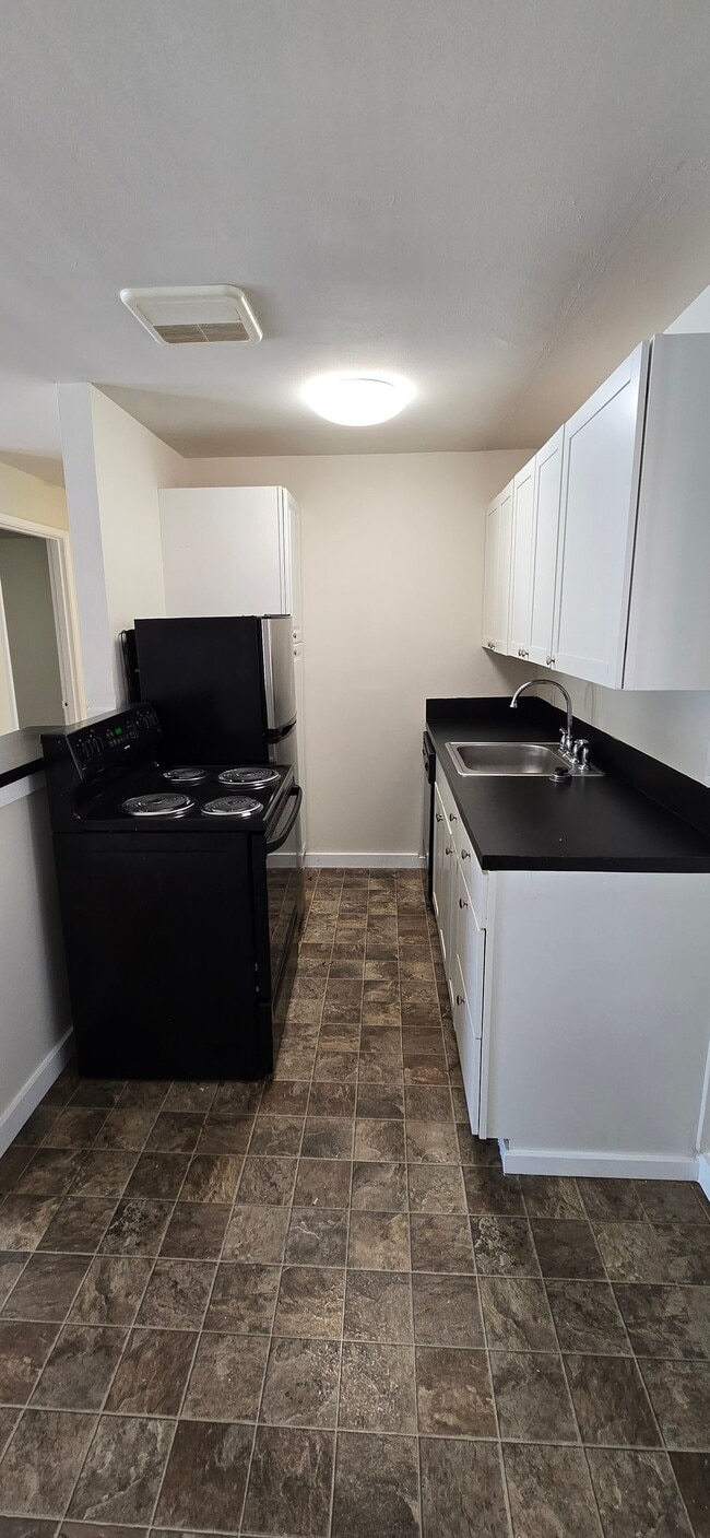 Photo - 400 NE 65th St