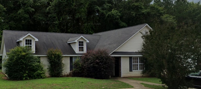 Building Photo - 2440 Brantley Way