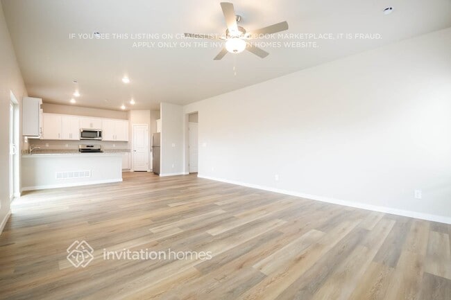 Photo - 2161 Christina St