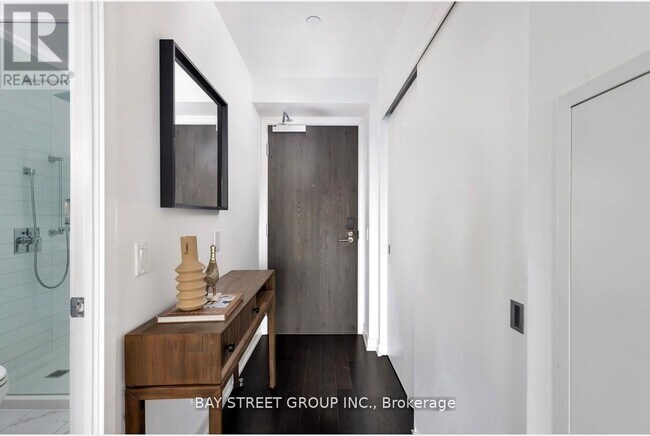 Photo - 25 Richmond St E Unit 2208