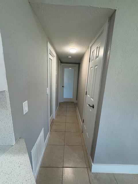 Photo - 5580 Honeysuckle Dr