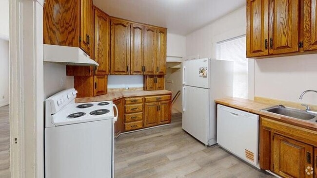 Building Photo - 504 1st Ave NW Rental