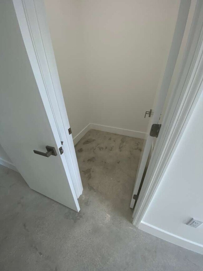 Photo - 6233 NW 20th Ave