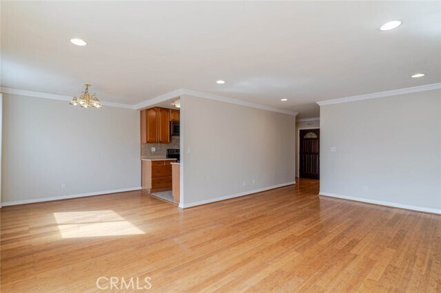 Photo - 1344 N Martel Ave Unit 303