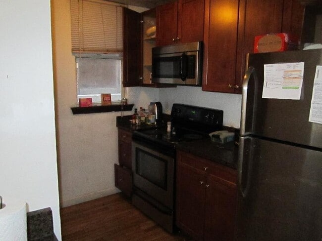 Building Photo - 10 Parker Hill Ave