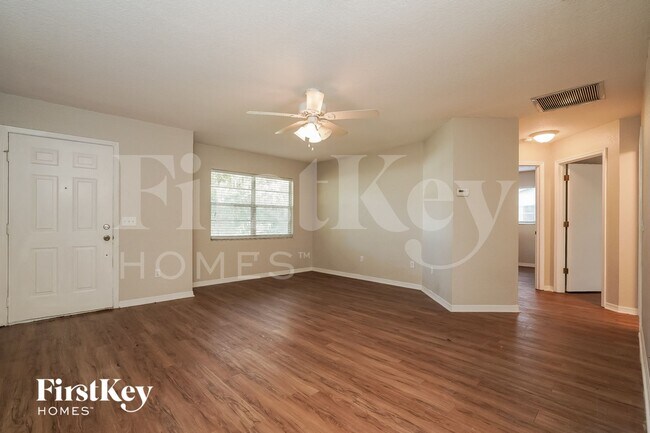 Photo - 16243 Banyan Ave