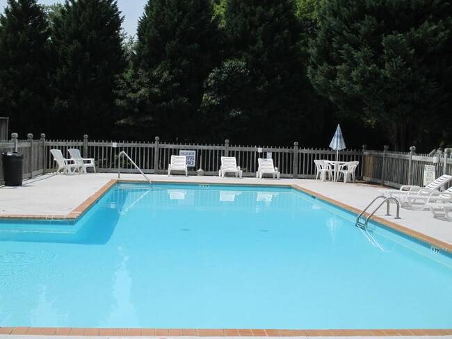 Photo - Yorkshire Apartments