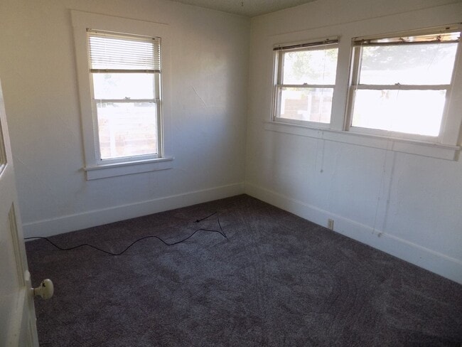 Photo - 1824 Nipomo St