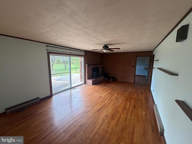 Photo - 116 Rehoboth Ln