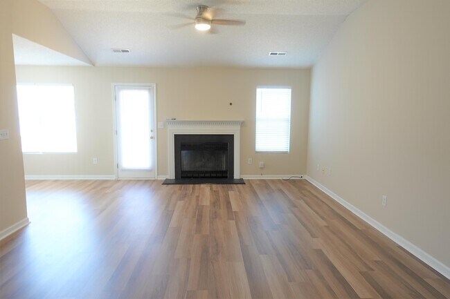 Photo - 4 Enoree View Dr