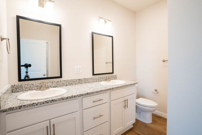 Photo - BRAND NEW 3 BEDROOM HOME - Mount Vernon, MO