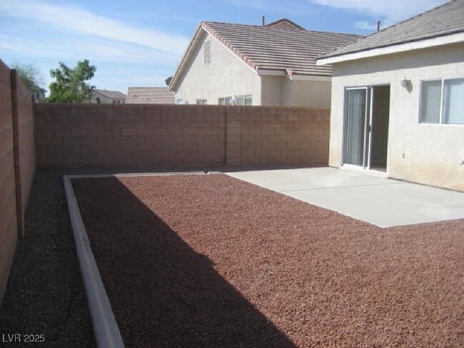 Photo - 6142 Highland Gardens Dr