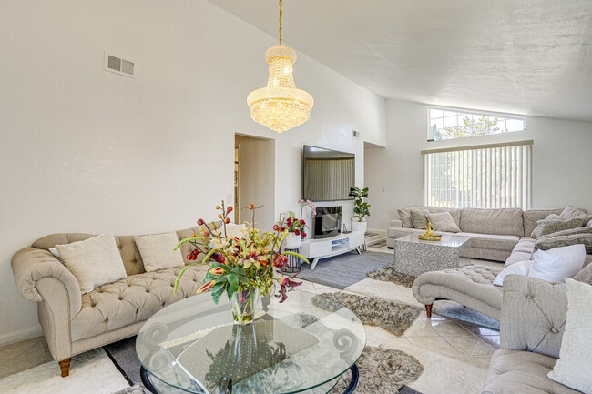 Photo - 172 Goldenrod Dr Unit ID1305039P