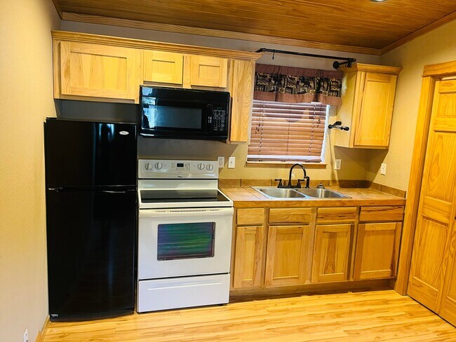 Photo - 1 View Vista Dr Unit B-2