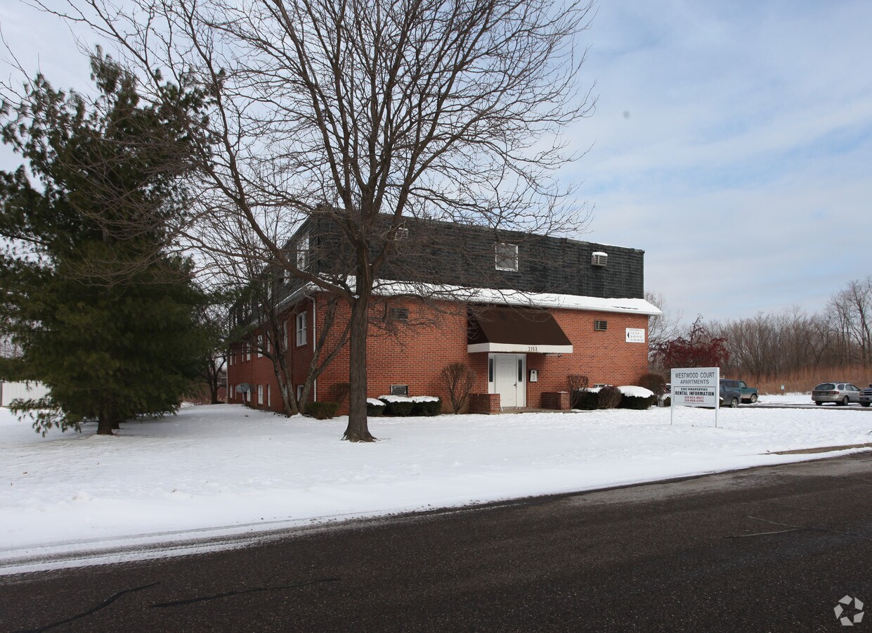 Westwood Court Apartments - Westwood Court Apartments