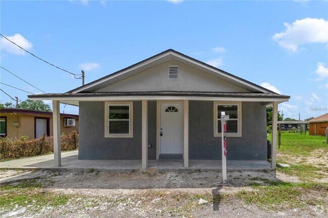 Building Photo - 2321 Sipes Ave Rental