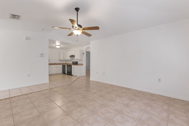 221 Meadow Rd Unit 221 Meadow Rd. Lehigh Acres, Fl 33973