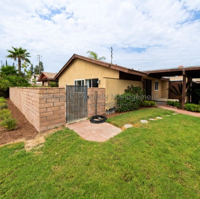 Photo - 5025 Pearblossom Dr