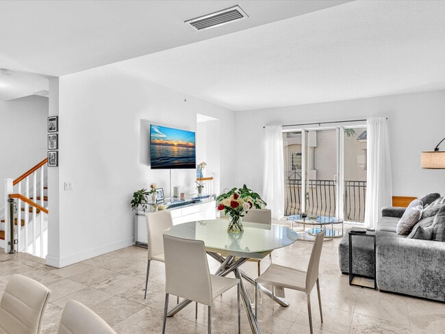 Photo - 1801 Coral Heights Blvd