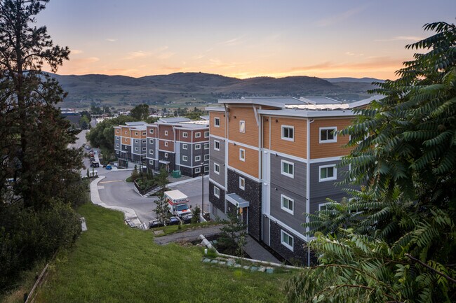 Creekview Heights Apartments