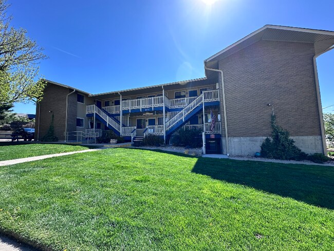 9277 W 56th Pl Unidad 4