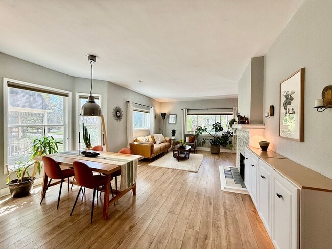 Photo - Distinguished 4 bed, 2 bath Bungalow in the Old North End