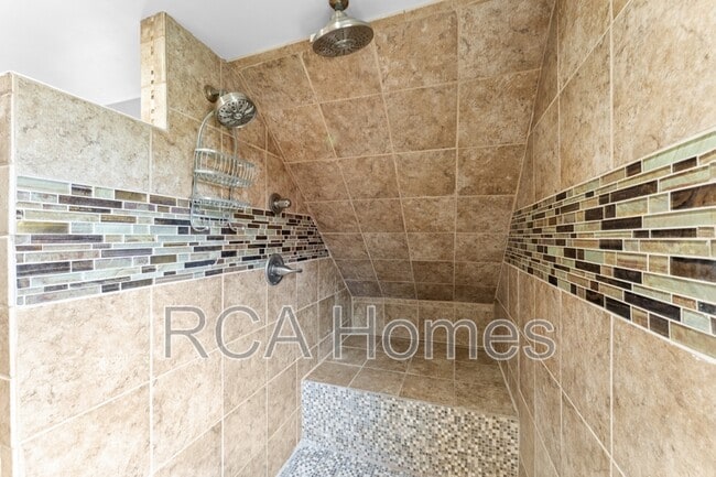 Photo - 1006 Lexington Ave