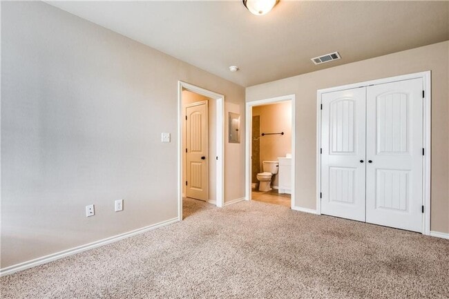 Photo - Come view this beautiful duplex!