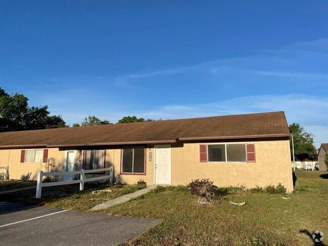Building Photo - 516 E Rosewood Ln Rental