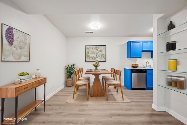 Photo - Modern Renovated Studio in Cherry Creek Village | Pool, Clubhouse & Courtyard Amenities
