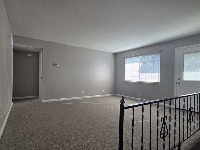 Photo - 5526 Humbert Rd